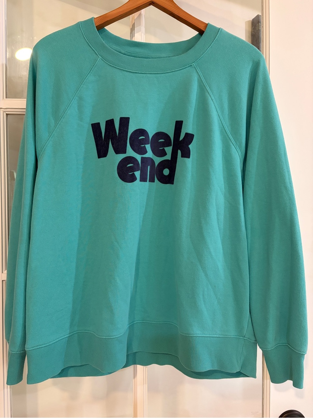 Lou & Grey Womens Medium Teal Graphic  Weekend Sweatshirt Good Relaxed Fit Cozy